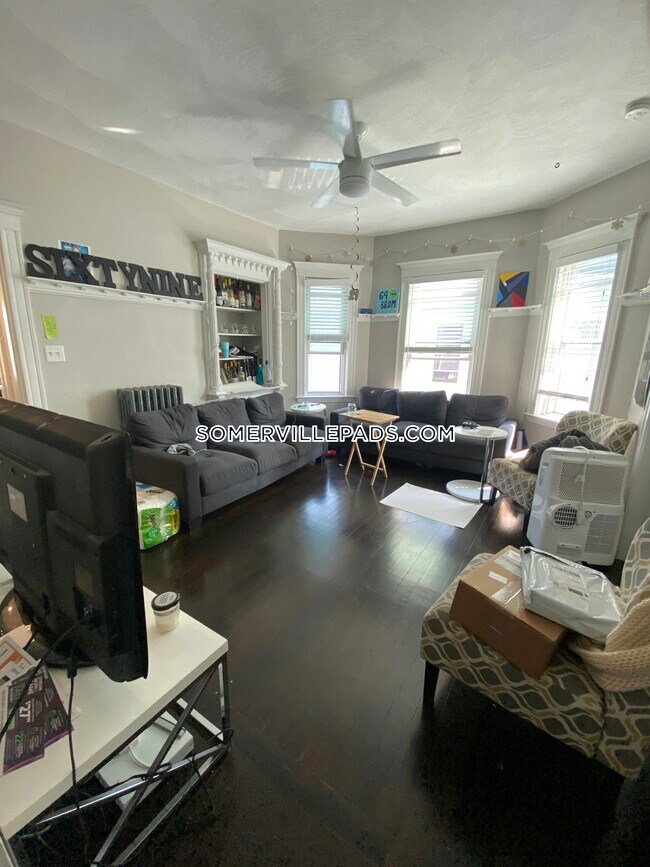 Foto del edificio - 69 Bromfield St
