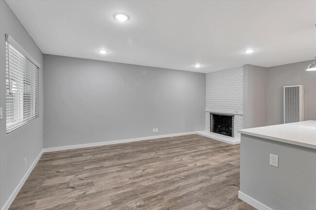 Building Photo - Cherryhill