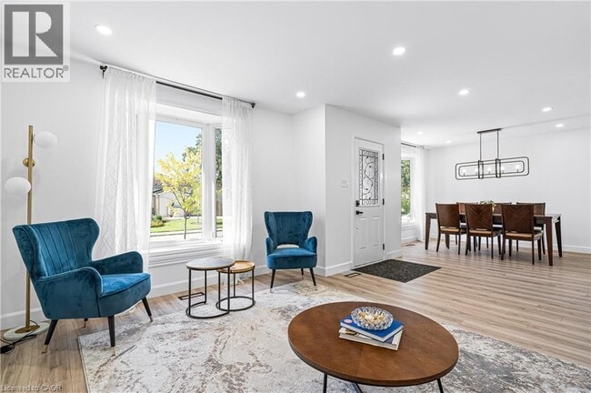 Photo du bâtiment - 173 Bellingham Dr