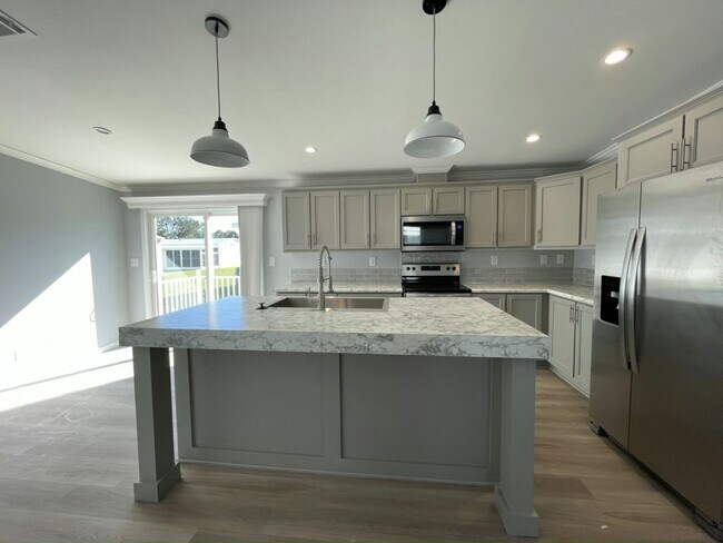 Foto del edificio - 4104 Guilder St