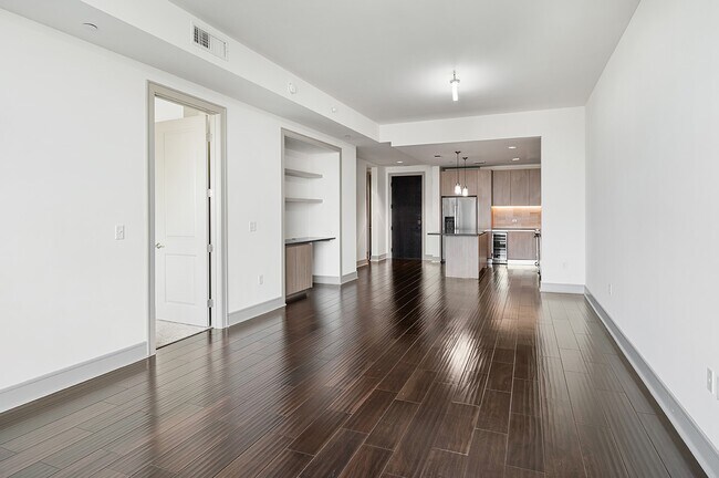 Foto del edificio - 5280 Caroline St