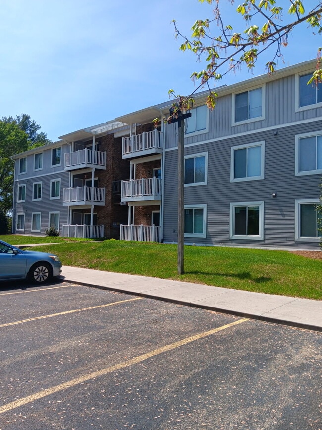 Photo - 1203 University Ter Apartments