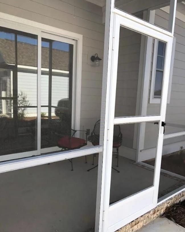 Foto del edificio - 225 Coach Light Way SW