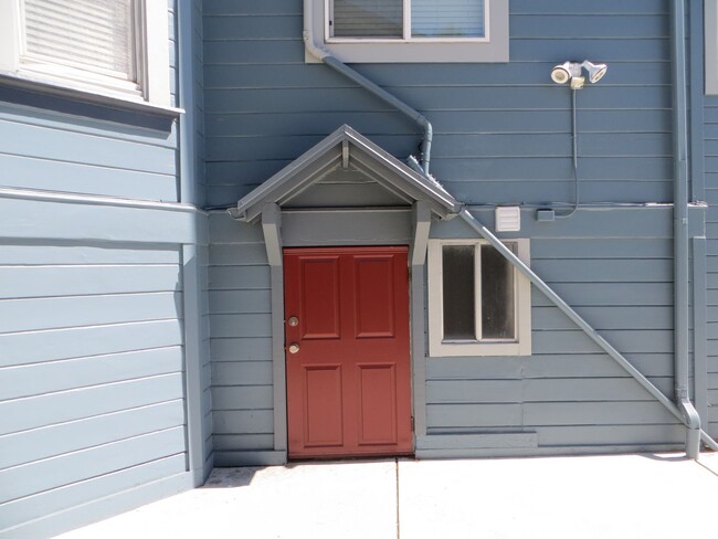 Photo - 1361 C Street Apartment