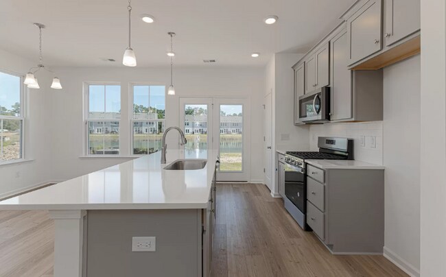 Foto del edificio - 520 Trotters Ln