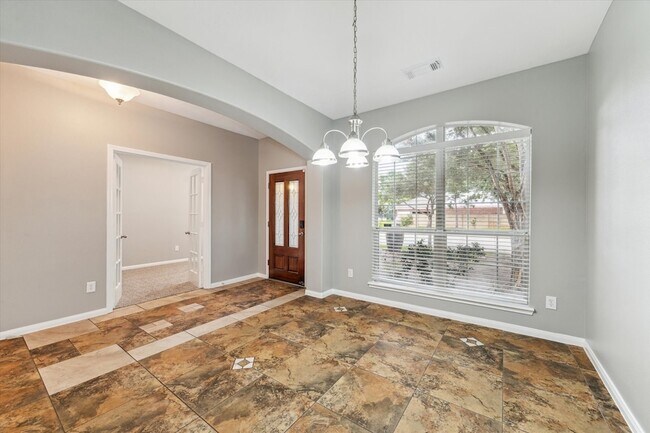 Foto del edificio - 3122 Schumann Oaks Dr