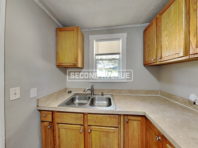 Foto del edificio - 2911 W 16th ST