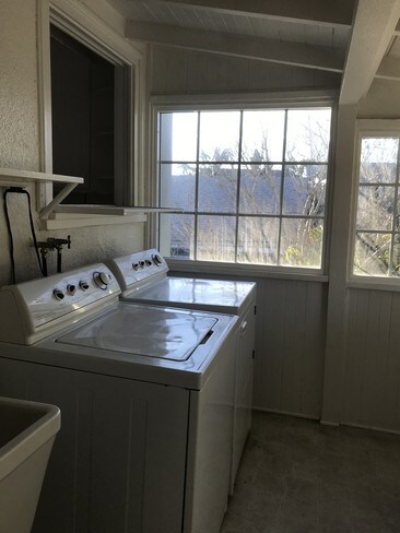 Foto del edificio - 416 W 40th Pl