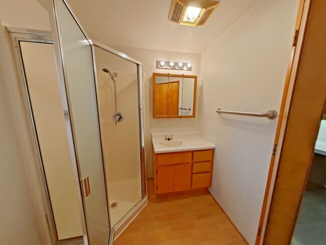 Foto del edificio - 1613 Ferry Alley