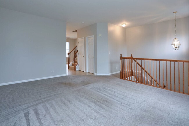 Building Photo - 753 Thornbury Ct
