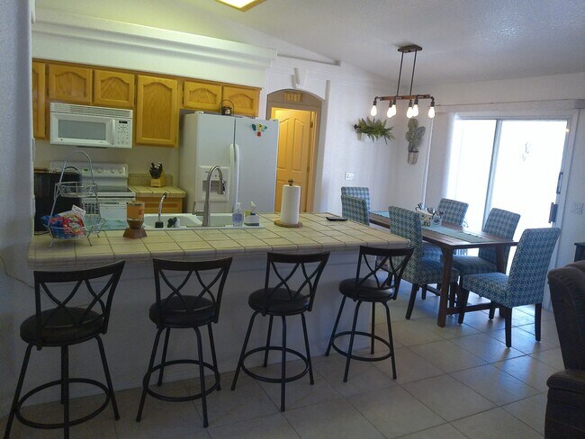 Building Photo - Winter Rental