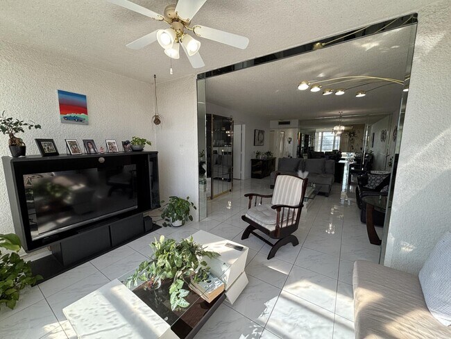 Foto del edificio - 7620 NW 18th St
