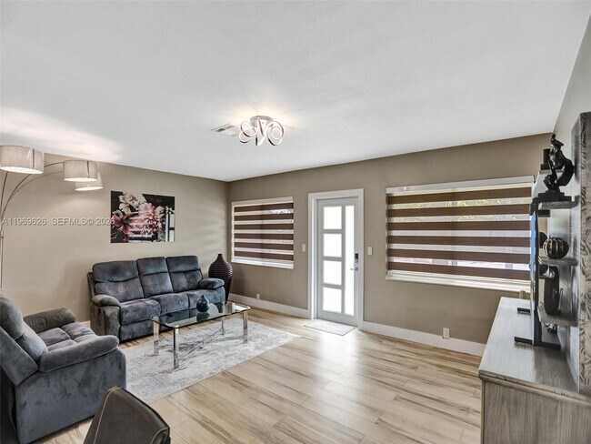 Foto del edificio - 491 SE 23rd Ave