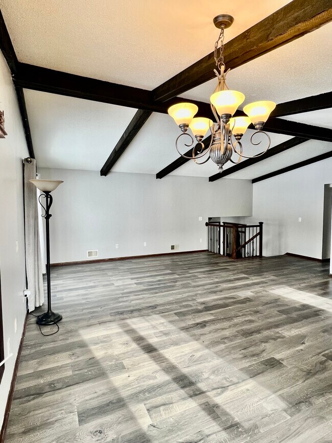 Foto del edificio - 5765 Washington St NE