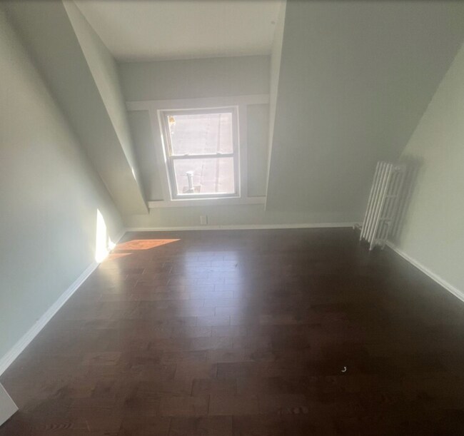 Foto del edificio - 150 N Clinton St