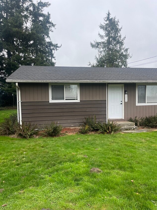 Primary Photo - 13075 Avon Allen Rd