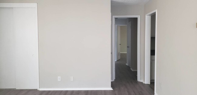 Foto del edificio - 173 Baker Rd NW