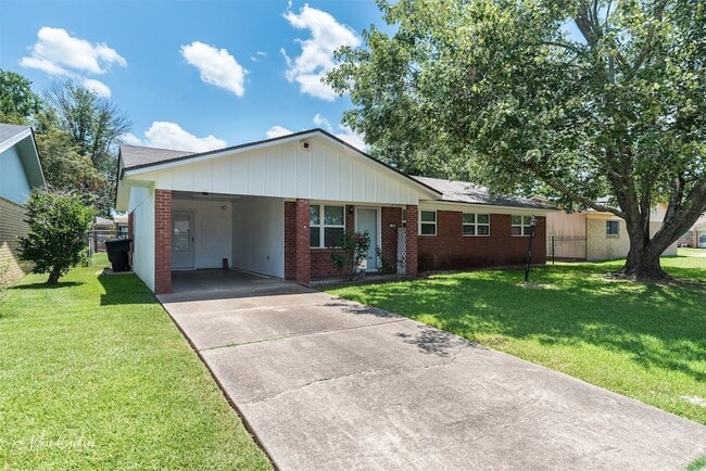 Foto del edificio - 1202 Wisteria St