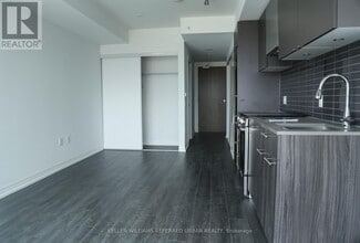 Building Photo - 251 Jarvis St