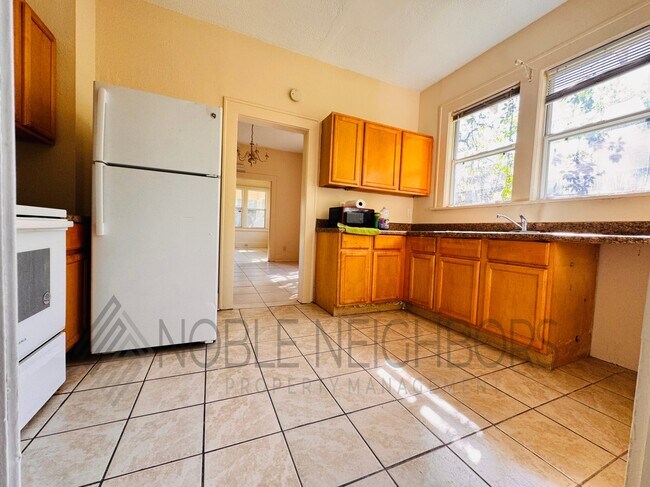 Foto del edificio - 1617 E 14th St