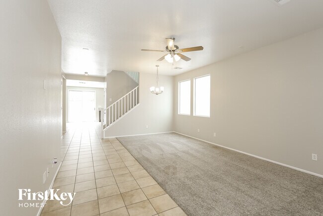 Foto del edificio - 6137 Kinderhook Ct
