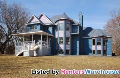 Primary Photo - 2563 Lake Ave