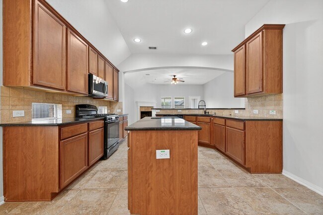 Foto del edificio - 13430 Barons Lake Ln