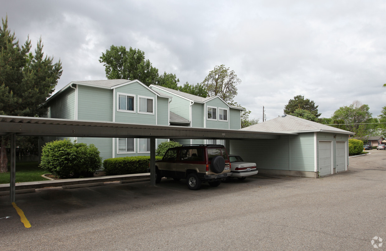 Foto principal - 1720 S Eagleson Rd