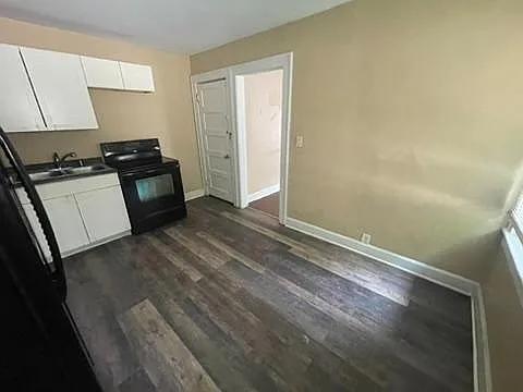 Foto del edificio - 2407 E 16th St