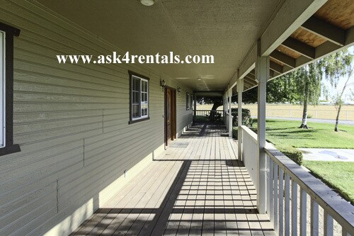 Building Photo - 10695 Escalon Bellota Rd