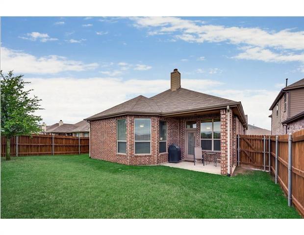 Building Photo - 3405 Daylight Dr