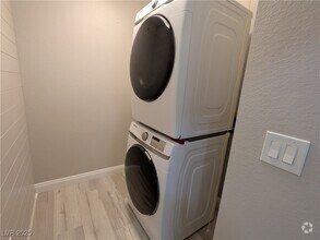 Building Photo - 7049 Magic Moment Ln