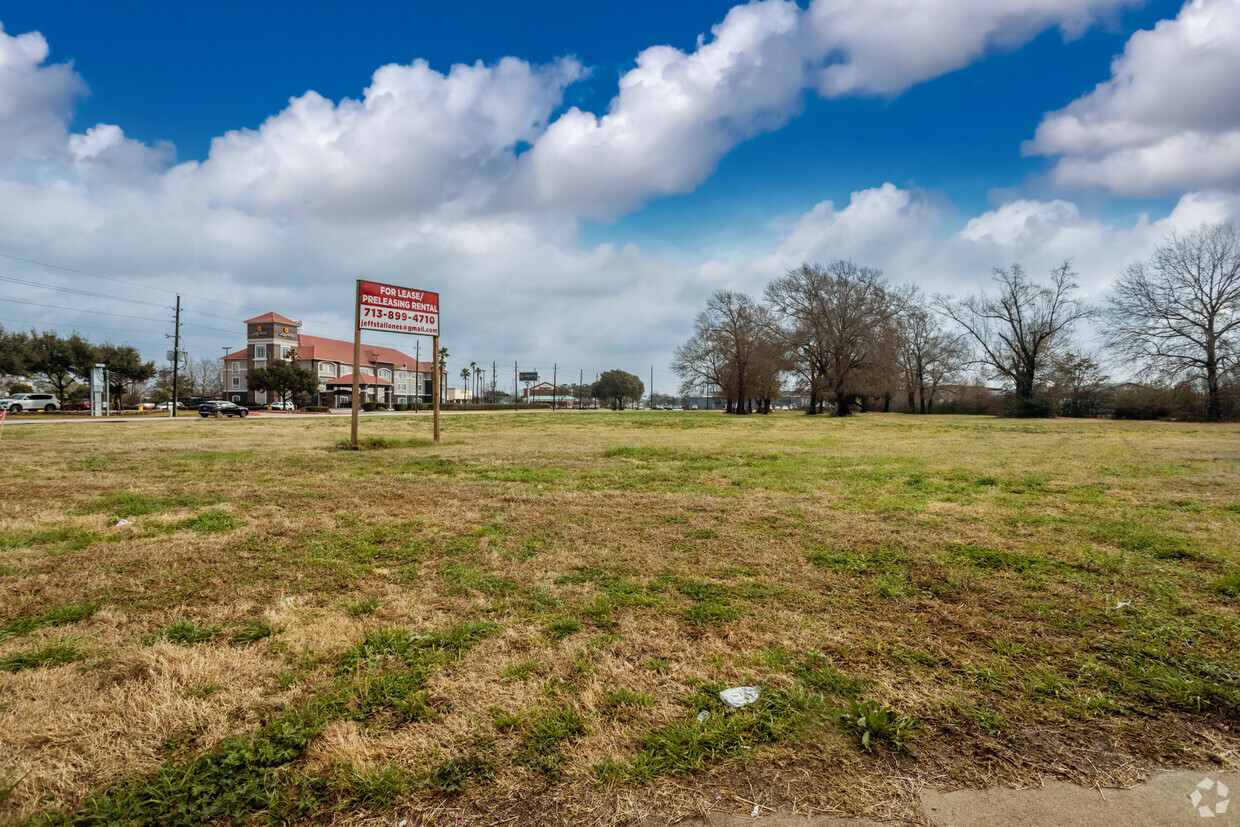 Foto principal - Tomball Senior Village