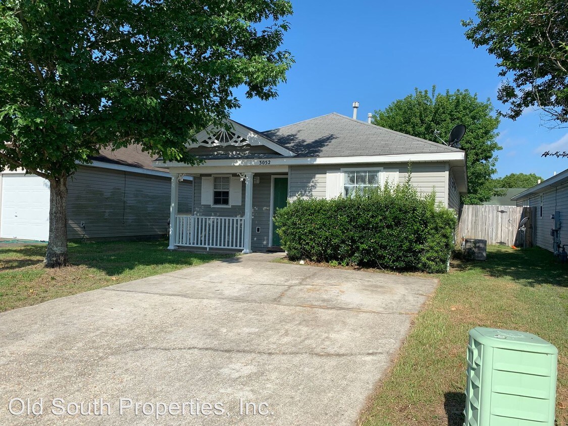 3052 Flintlock Dr, Pensacola, FL 32526 House Rental in Pensacola, FL