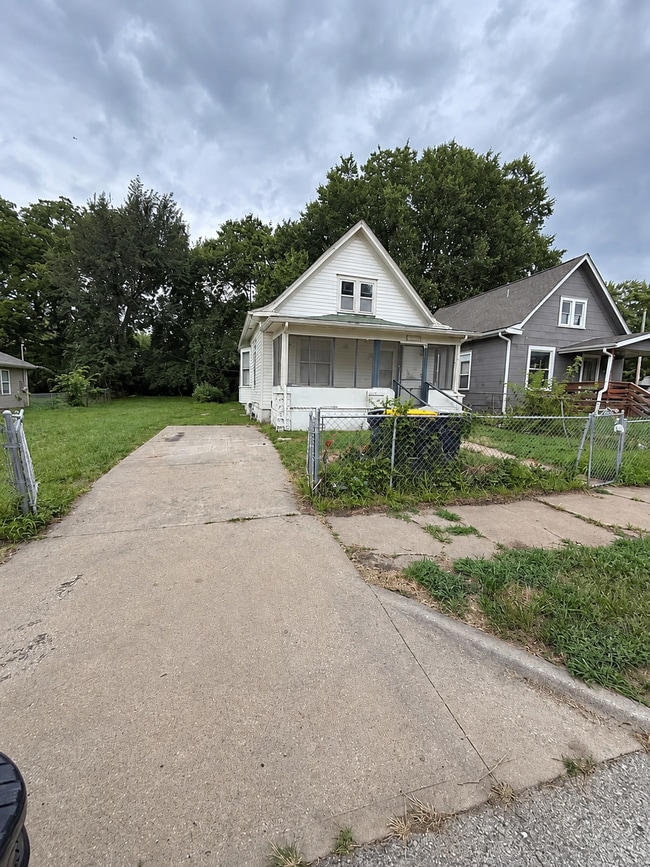 Building Photo - 3606 Highland Ave