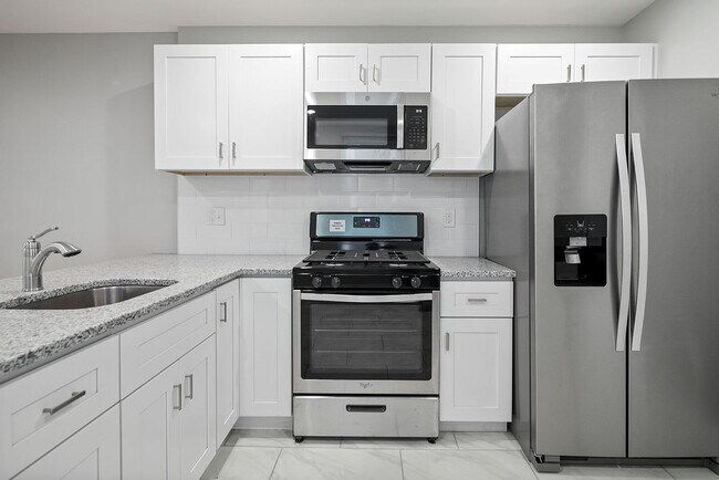 Foto del edificio - 3 bedroom 1 bath home in Cobbs Creek