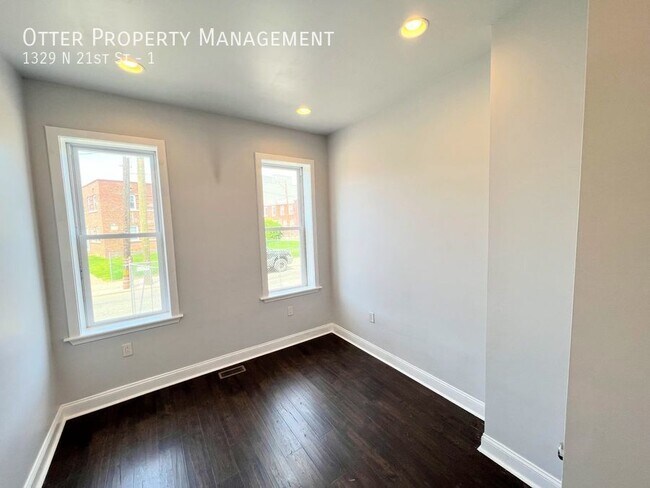 Foto del edificio - 1329 N 21st St