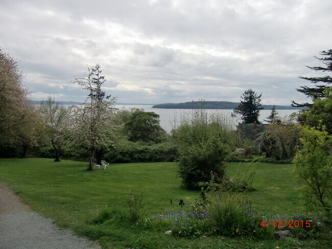 Building Photo - Puget Sound View Normandy Park country cha...
