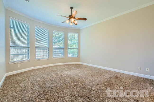 Foto del edificio - 126 Griffin Ave