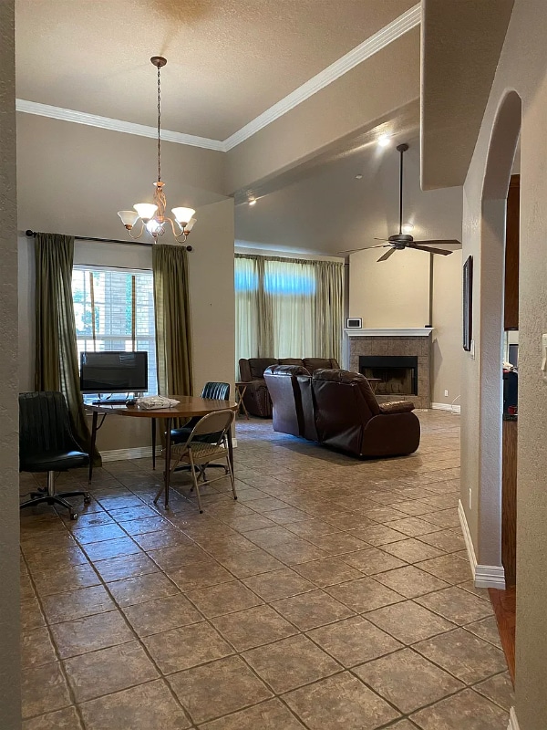 Building Photo - 122 White Feather Trail