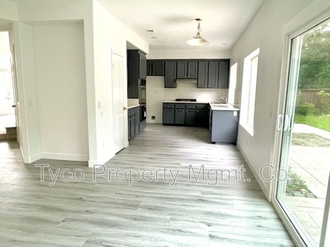 Foto del edificio - 659 Rosita Ct