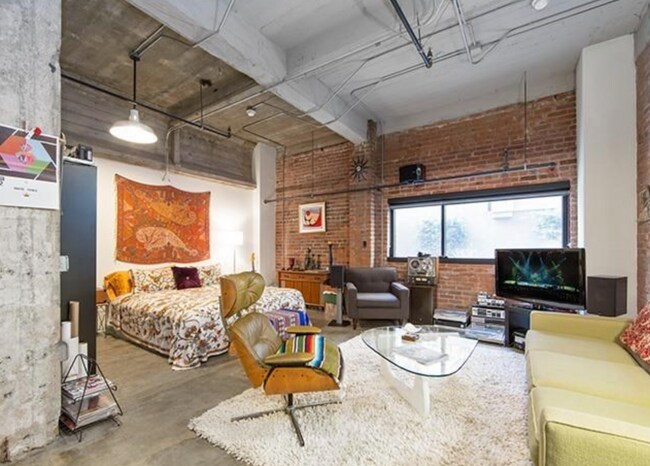 Foto del edificio - 835 Locust Ave