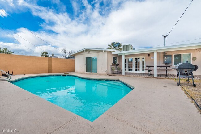 Foto del edificio - 4 br, 2 bath House - 4109 Las Lomas Ave