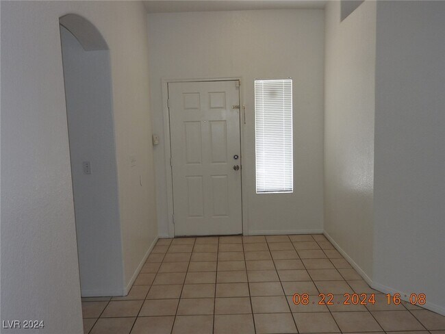 Building Photo - 5324 Acacia Grove St
