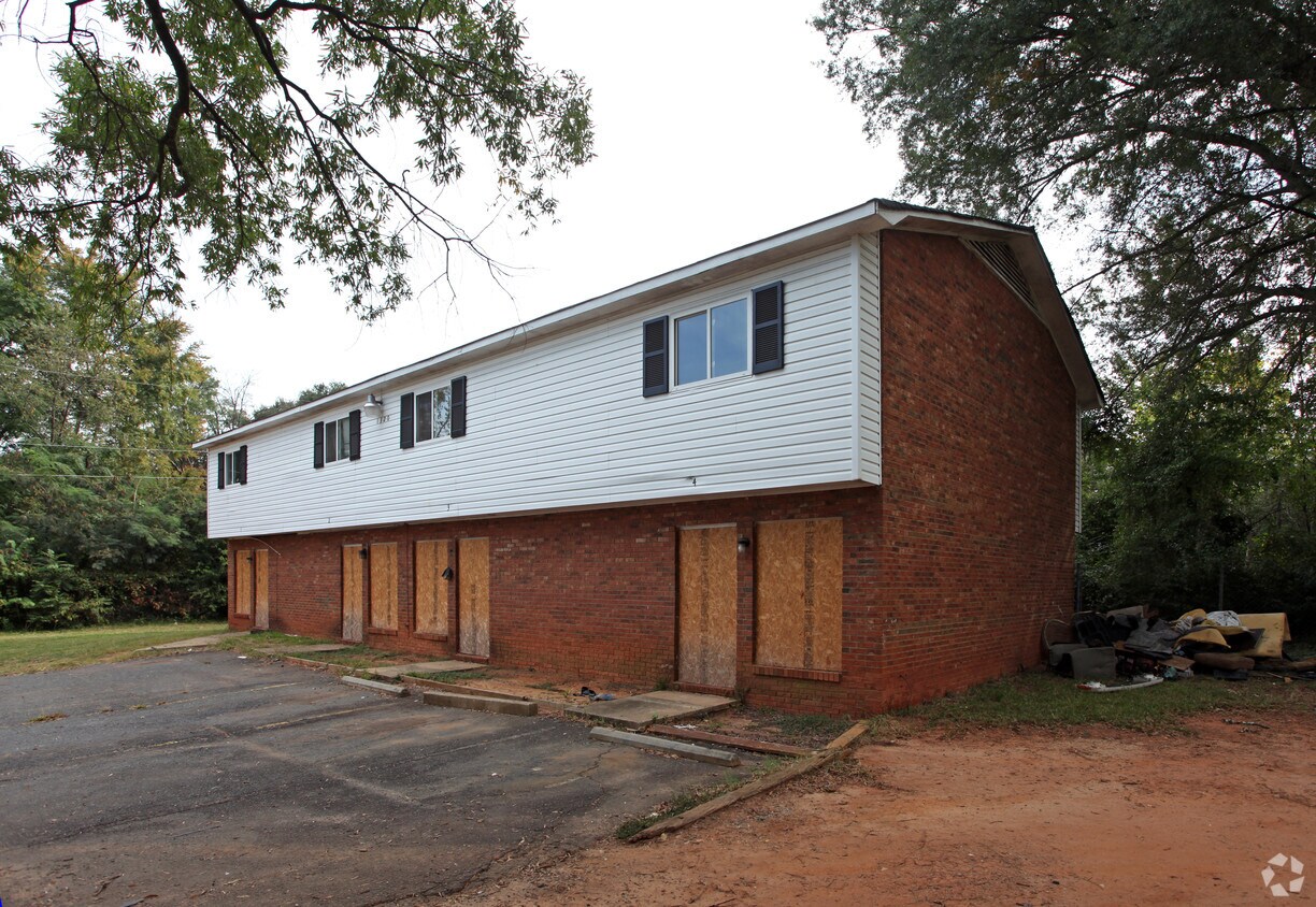 Hopskins 21 Apartments in Charlotte, NC