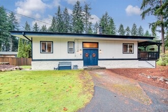 Building Photo - 17805 SE 144th St