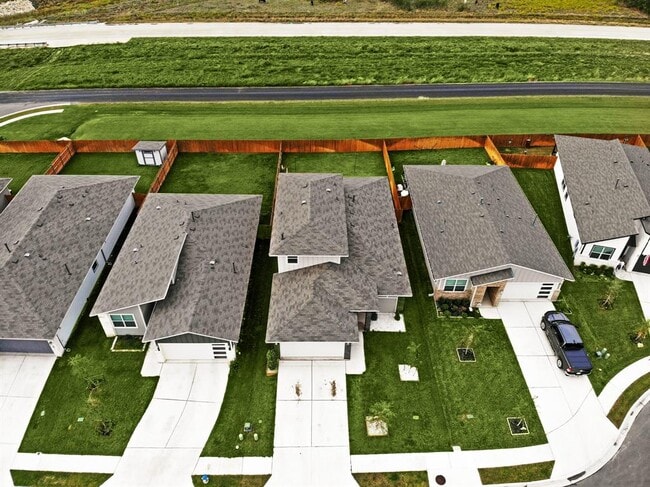 Building Photo - 113 Filifera Ct