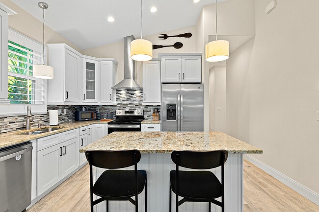 Kitchen - 136 Via Madrid Dr
