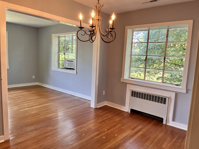 Dining Room - 3522 Buckner Ln