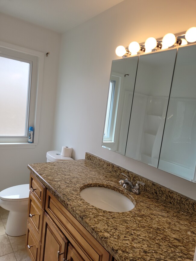 Bathroom - 1445 Vista Walk